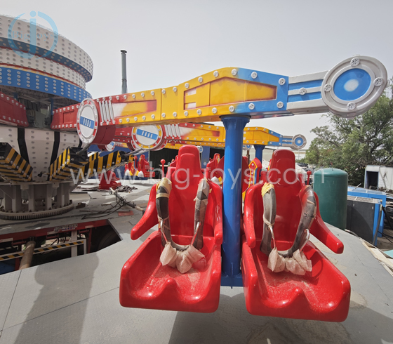 Jumping bounce machine rides with trailer 